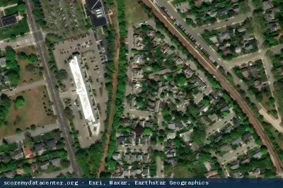 Aerial view of 501 Franklin Ave