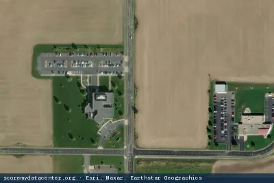 Aerial view of 901 Commerce Dr